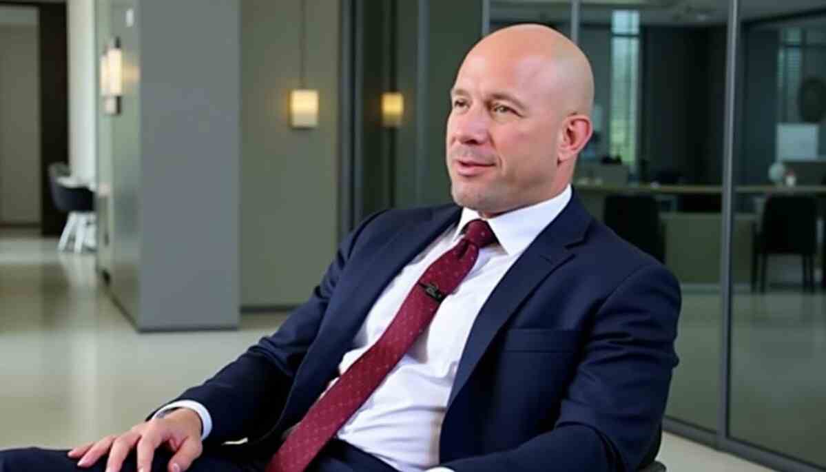 découvrez les révélations exclusives de dana white sur la véritable valeur de l'ufc, avec des confidences étonnantes qui dévoilent les coulisses de l'organisation.